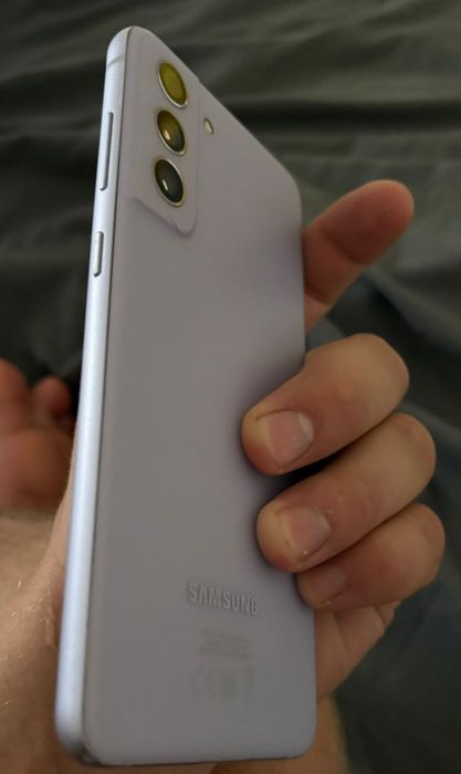 Vând Samsung Galaxy S21 FE 128GB, 8GB Ram