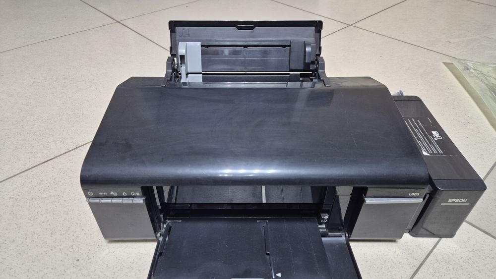 Цветной принтер Epson L805
