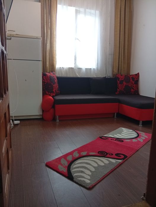 Garsoniera de închiriat