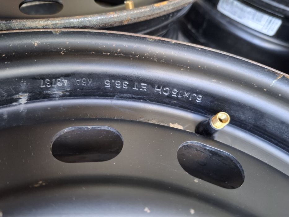 Продавам 4 бр железни джанти 5x100 15 цола 6 J*ЕТ 36.5*ц.о 57.1 мм