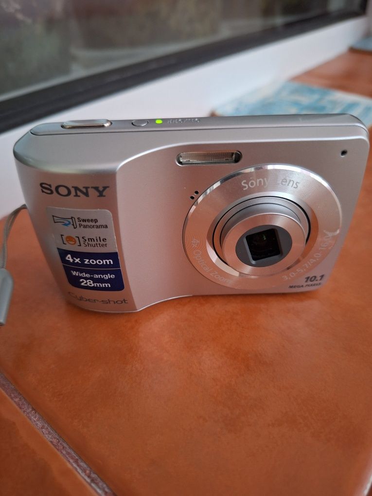 Camera foto Sony cyber-shot model DSC-S3000, de colectie, defect