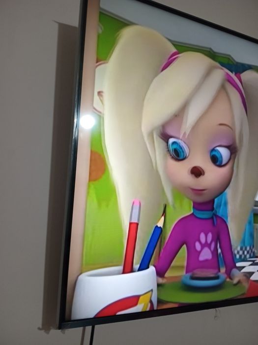 L- LG телевизор обсалютно новый