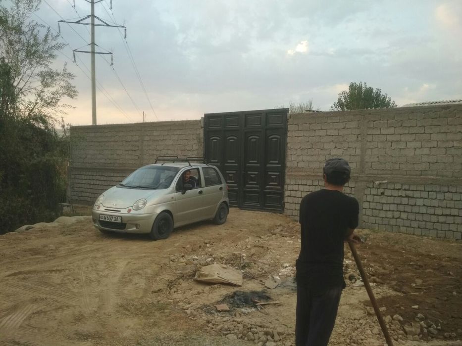 Nazarbekda yer abmen domga yoki elektromobilga