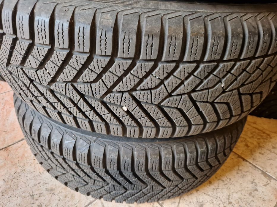 Roti iarnă Suzuki 5x114.3 r16 anvelope 215 60 16