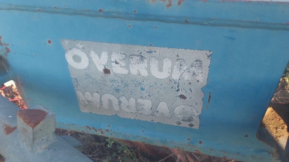 Vand plug Overum cu 3 brazde si trupite stare buna