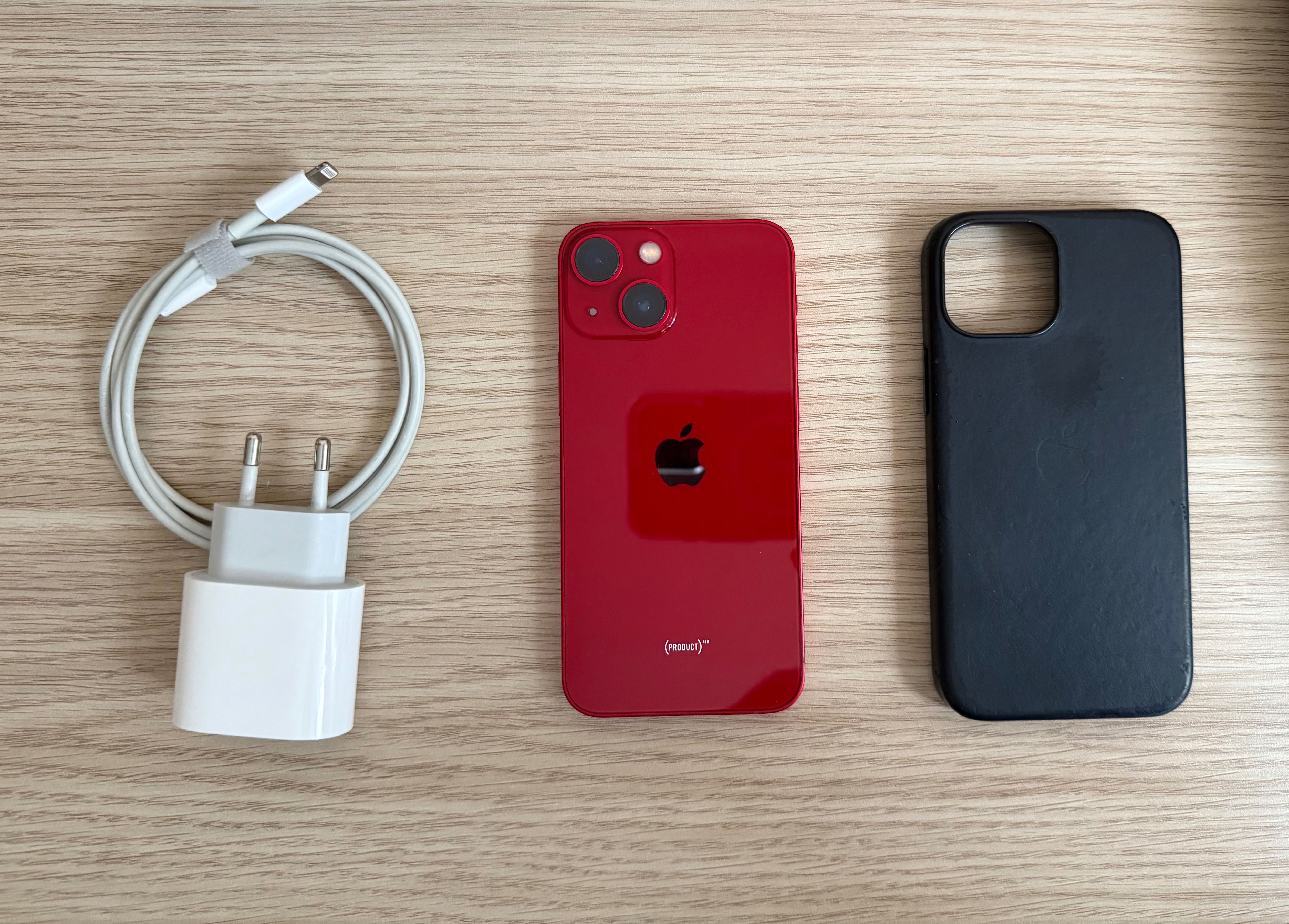 Vând iPhone 13 Mini Red Edition – 512GB, stare impecabilă