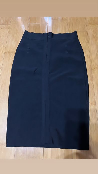 Fusta bandage neagră