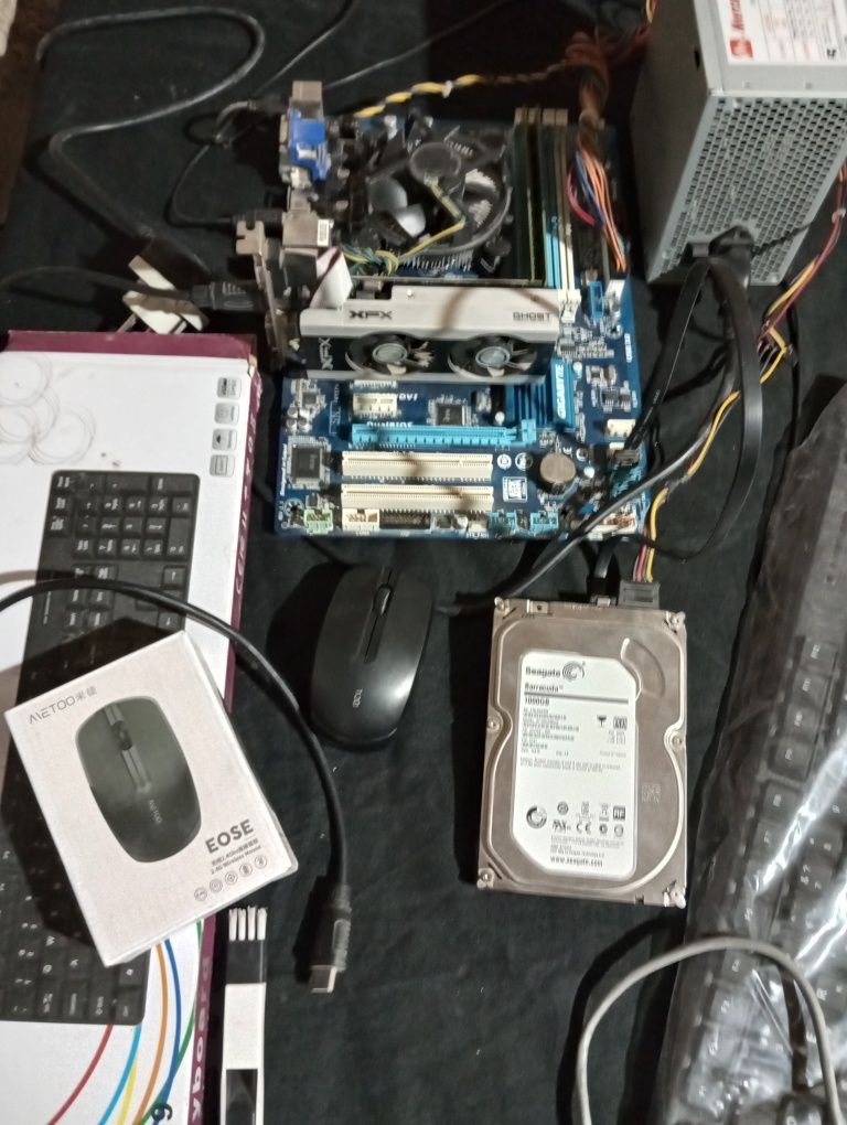 Kompyuter Bez Korpus, Gigabyte GA-H77 Core i3