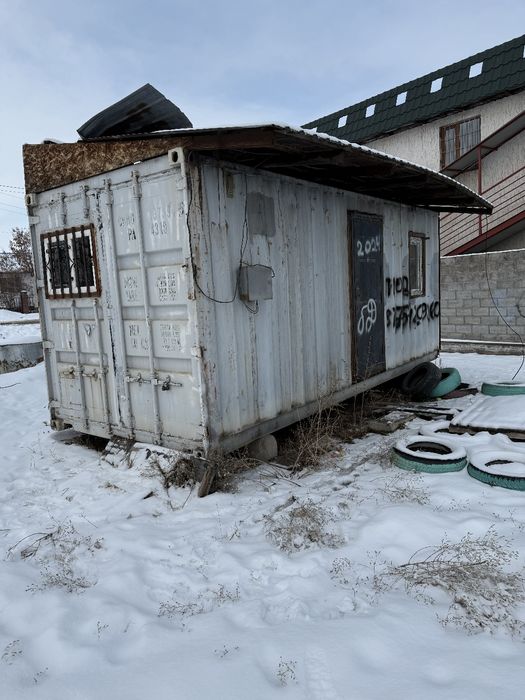 Продам контейнер 20 тонник утеплённые.