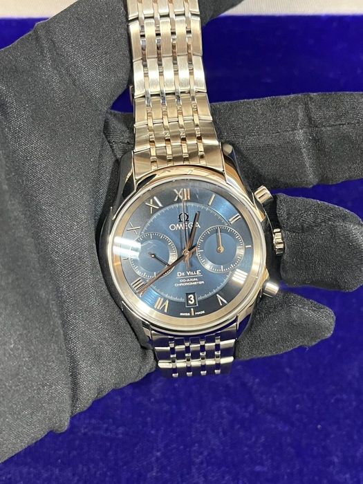 OMEGA De Ville Co-Axial Chronograph 42