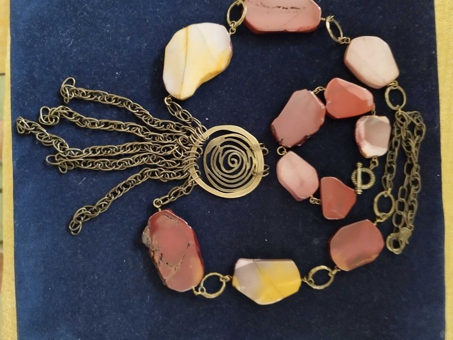 Эксклюзивное украшение из натурального  камня. Авторская работа