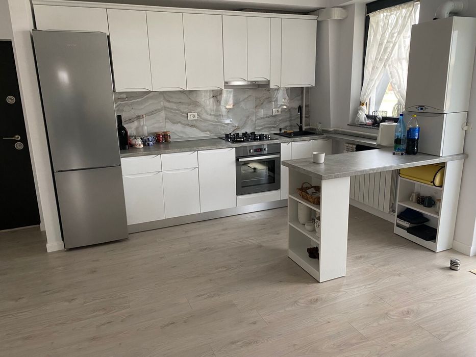 Inchiriez apartament 2 camere complet mobilat si utilat