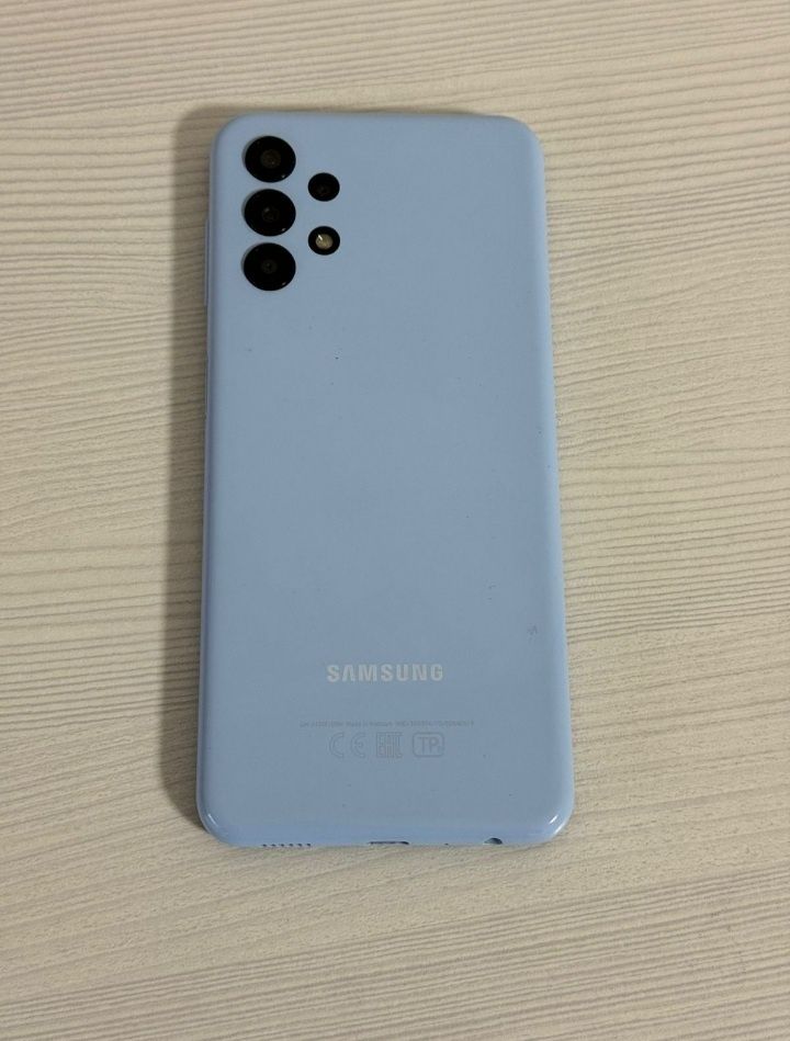 Срчно продам Samsung A13 128/6гб
