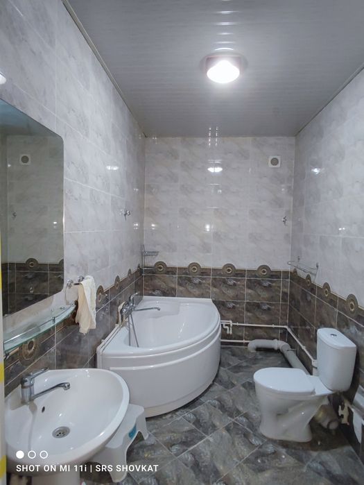 Дом 2 этажный 5 комнат Яккасарай ориентир ресторан Караван