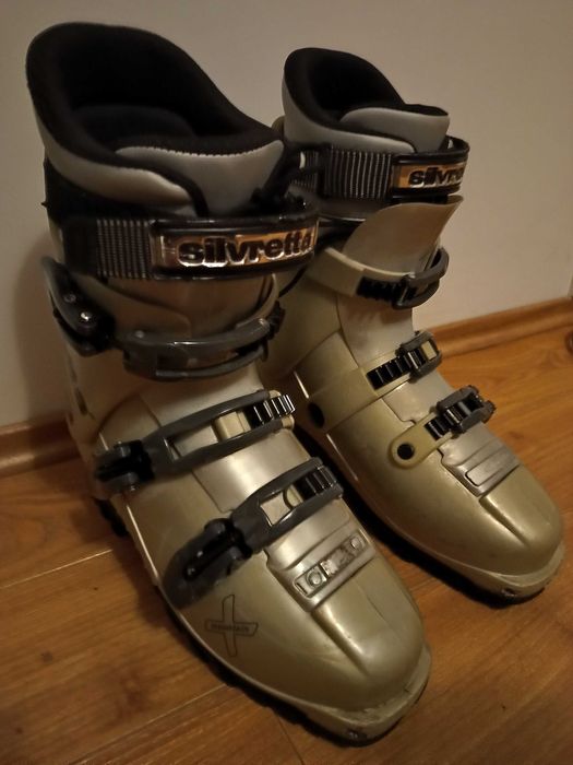 Clapari ski Silvretta, Nr 40/ schi