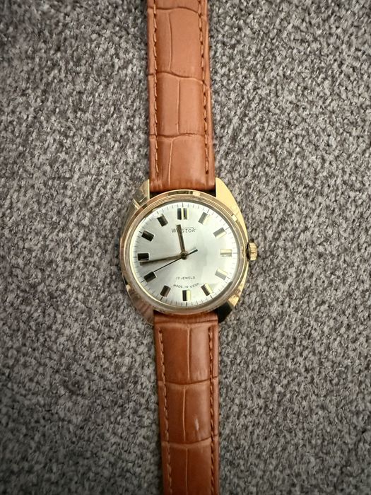 Съветски позлатен часовник Wostok Восток