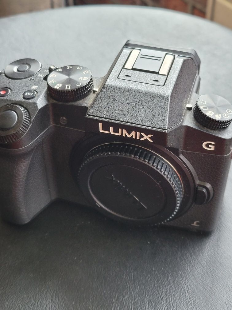 Panasonic g7 4k impecabil