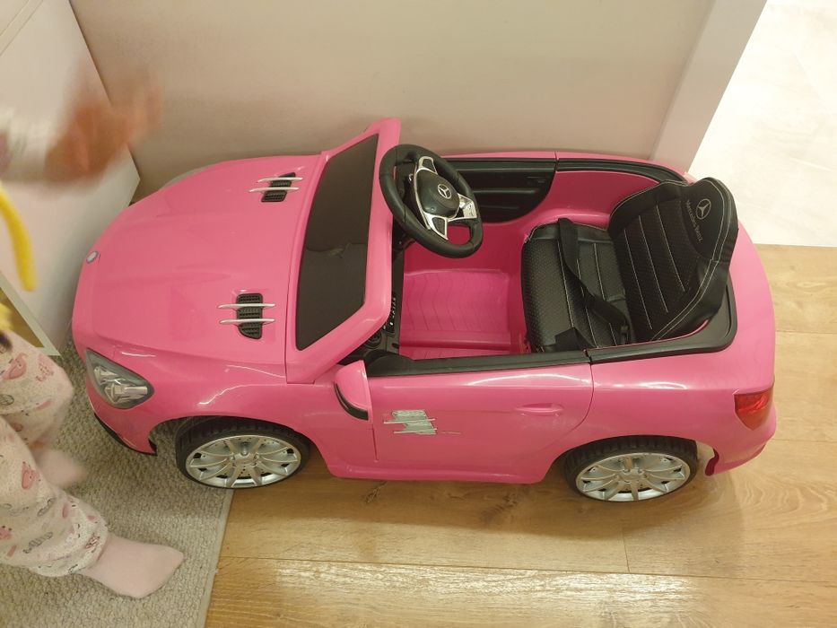 Детска розояа кола Мерцедес