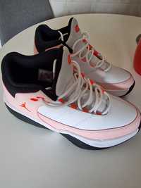 Vand adidasi Nike air jordan alb/roz