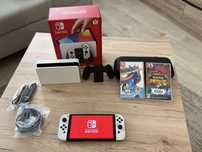 Nintendo Switch OLED + 2 Jocuri Pokémon + Husă