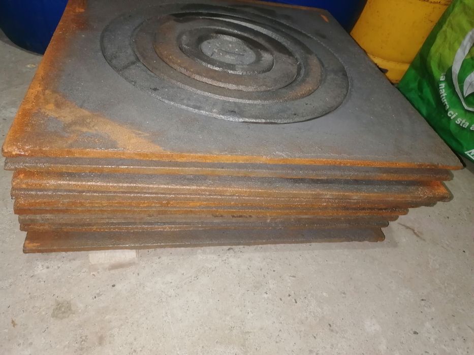 Plite  din fontă 540mm  x 540 mm