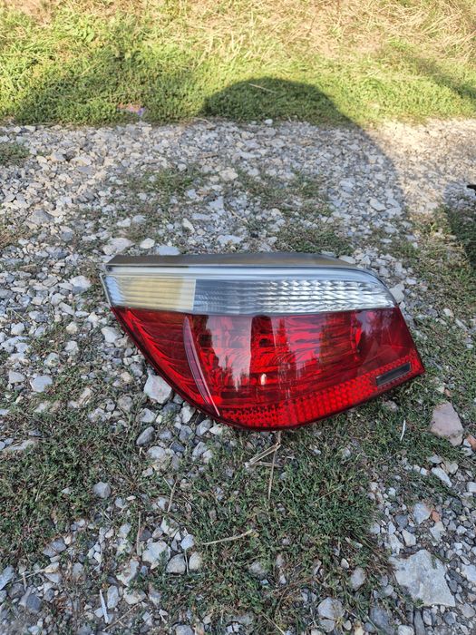 Фаровете и стопове за бмв е60 преди фейса