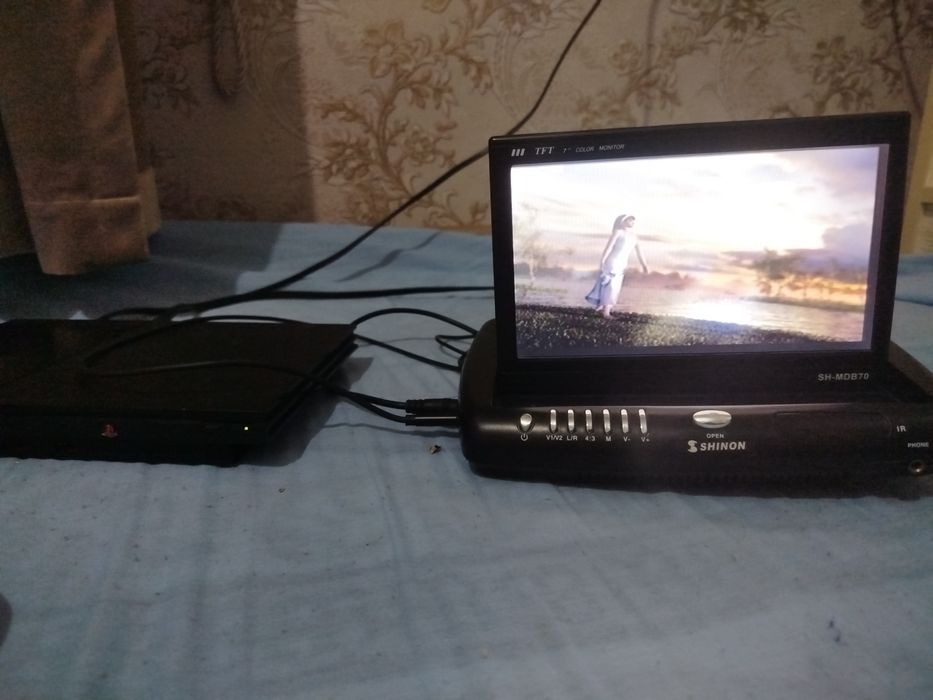 Плейстейшн 2 слим