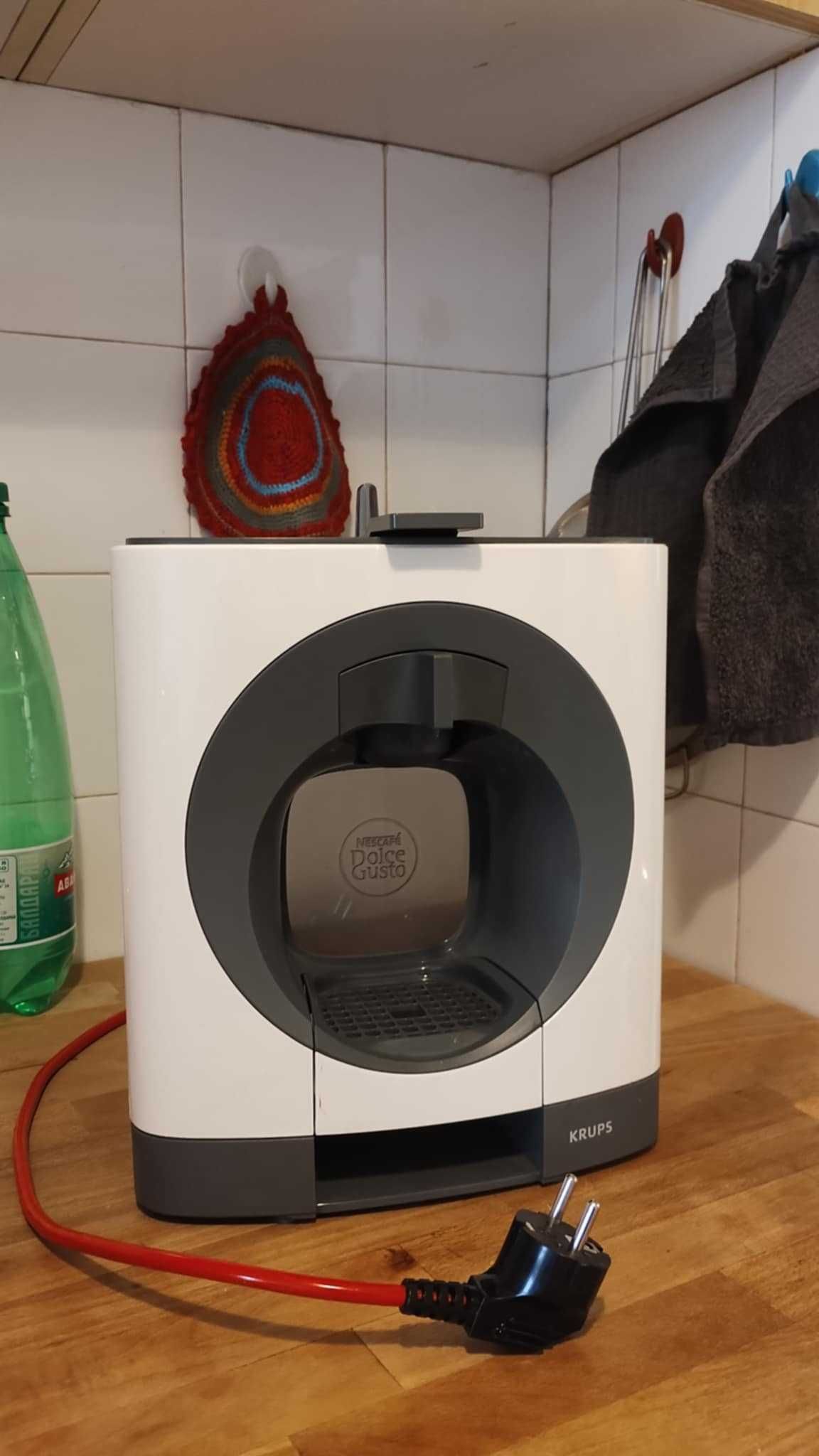 Кафе машина за капсули Dolce Gusto