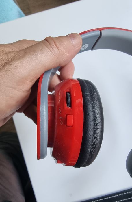 Căști cu fir sau Bluetooth Adaptor mini display port - hdmi