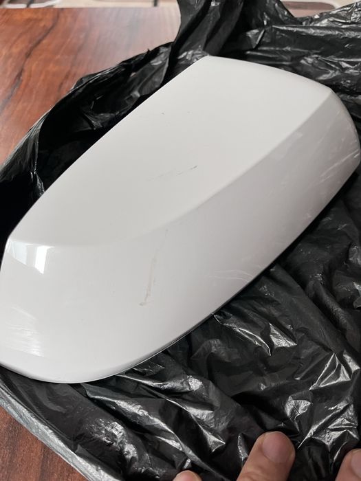 Cobalt bokovoy krishkasi motorchigiyam bor