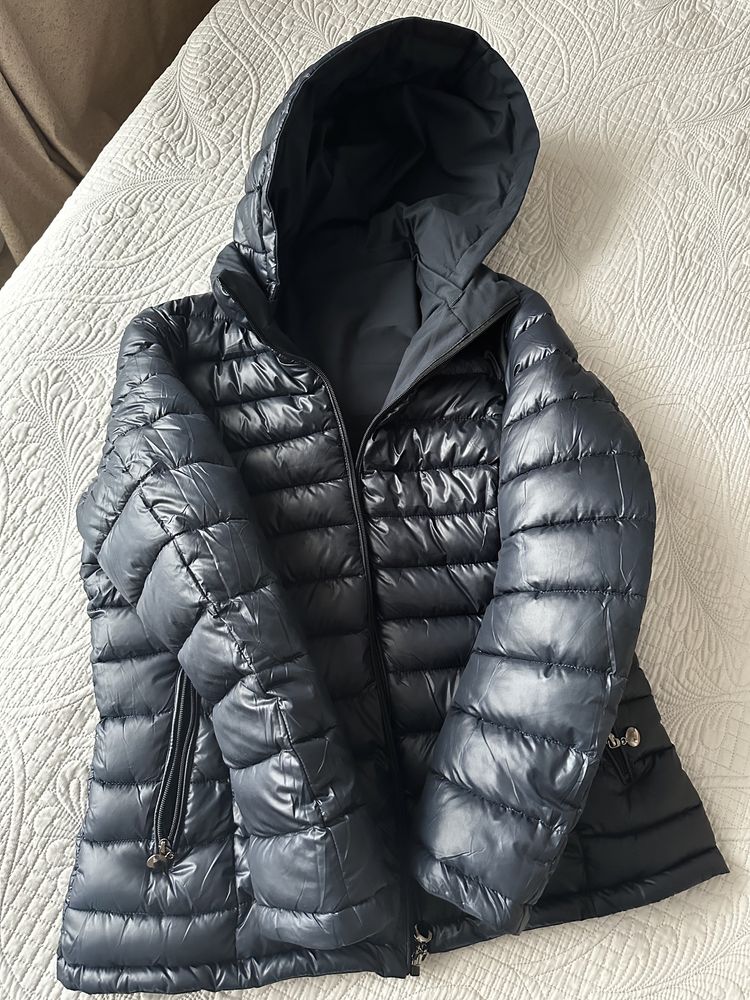 Продам зимнюю куртку