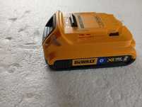 acumulator dewalt 18v