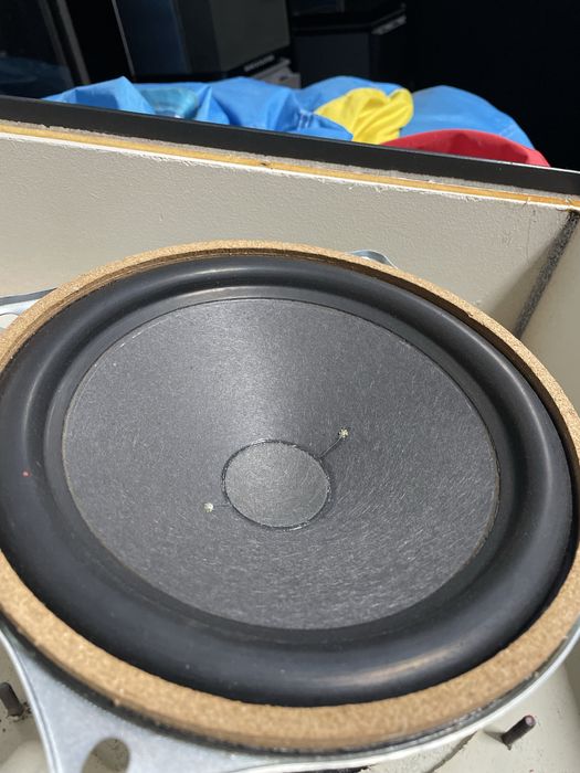 Vand / schimb boxe wega lb 3520 ( sony ) vintage