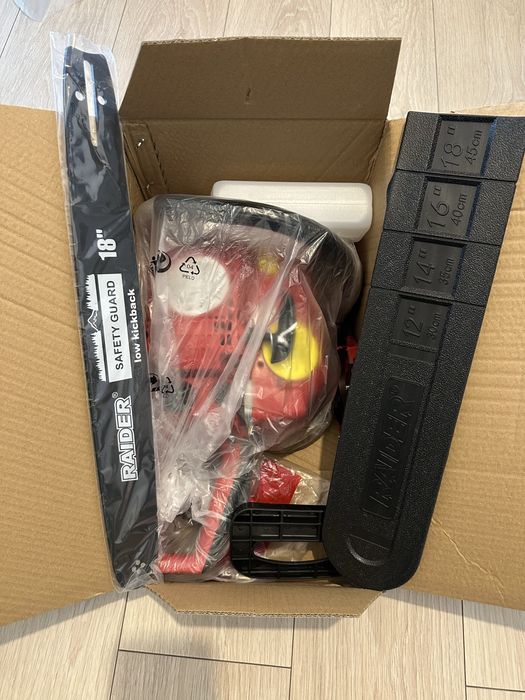 Бензинова резачка за дърва Raider RD-GCS33, 3.2 к.с., 45 см