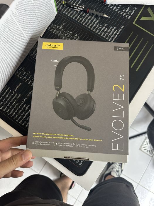 Jabra Evolve2 75 – USB-A, Impecabile, Cutie Originală