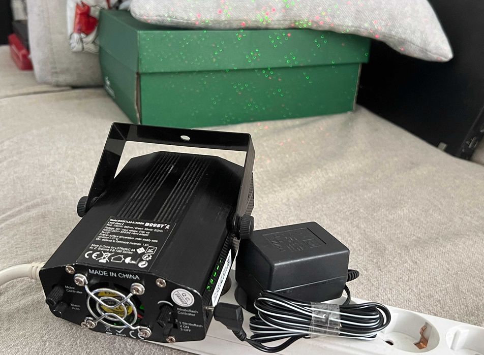 Laser Boost LAS130RGM lumini scenă petreceri club DJ karaoke