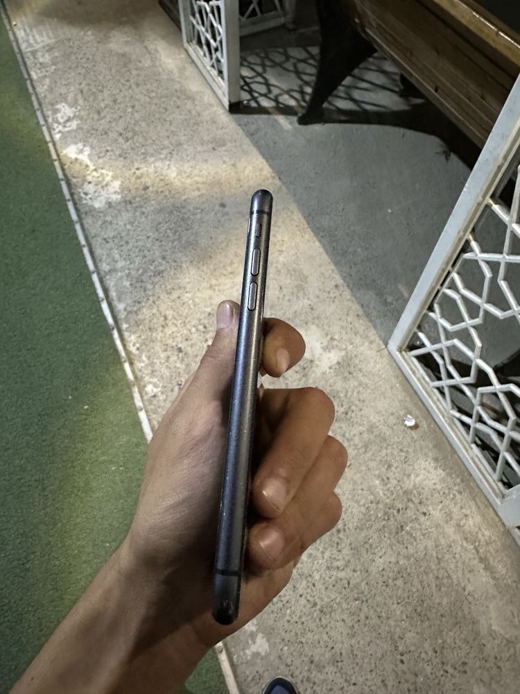 iPhone 11 Black