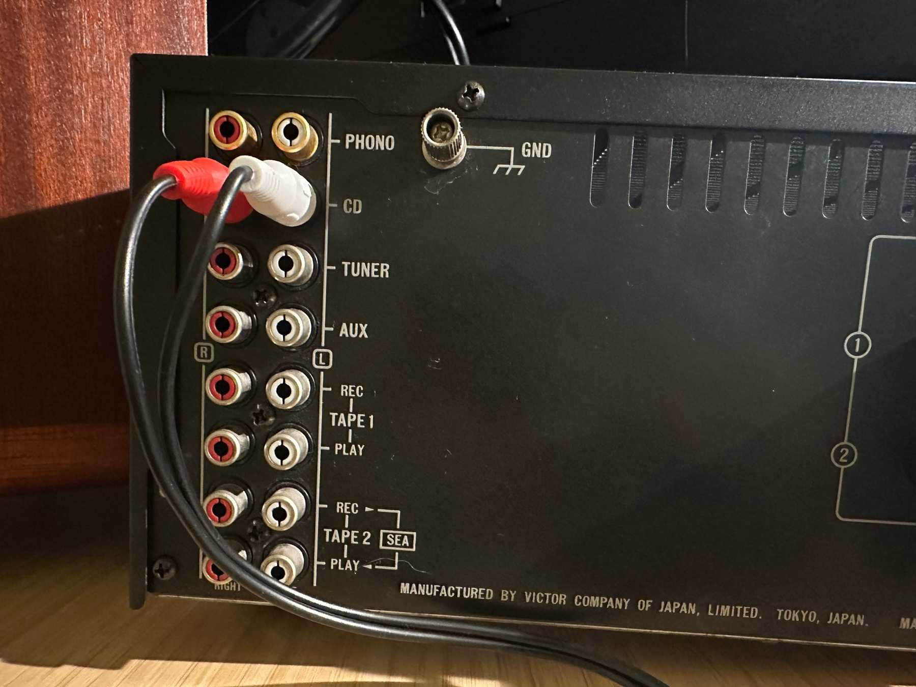 Стерео-рисивър/усилвател JVC AX-511
