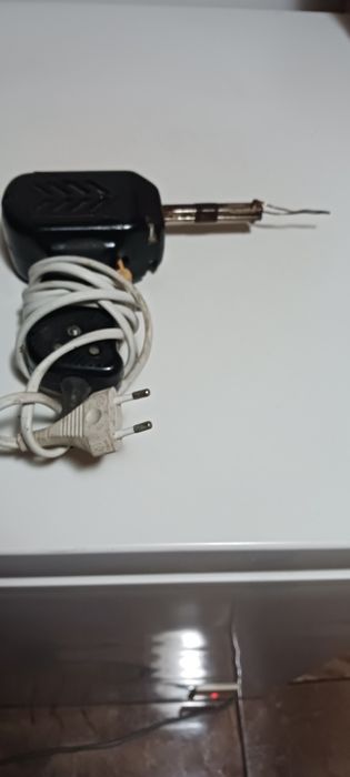 Vind pistol de lipit progresul București