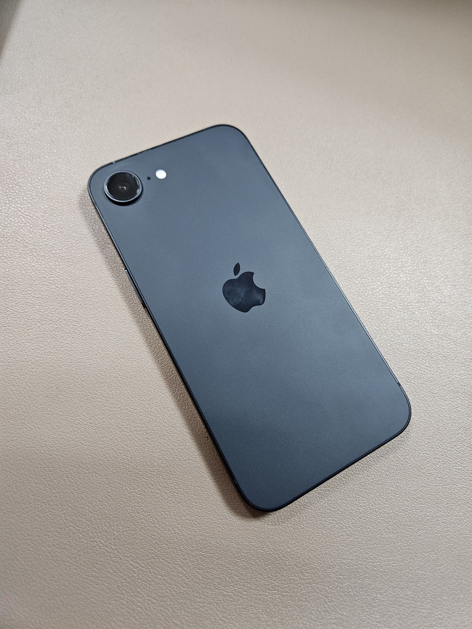 Iphone 16e 128gb