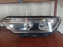 Vând far stanga ,cu halogen,ptr VW Passat B8.100 Euro/buc.