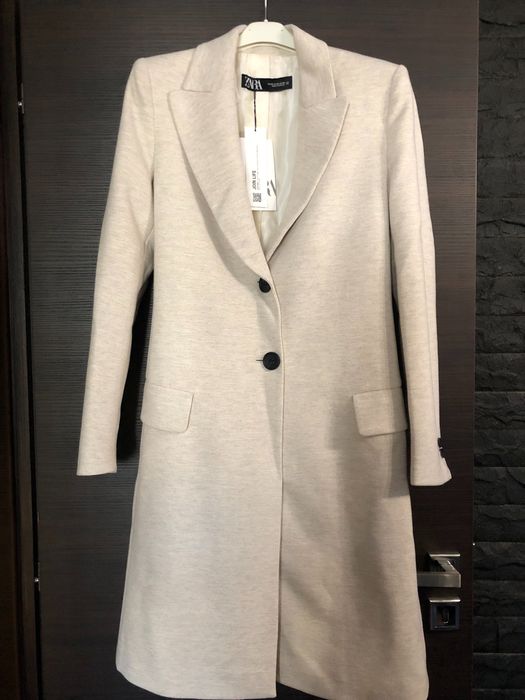 Елегантно палто Zara