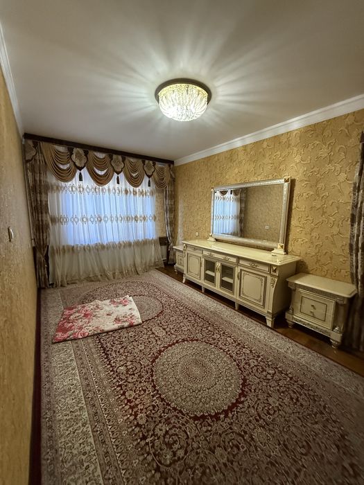 Алокада 5 хонали уй сотилади узимники