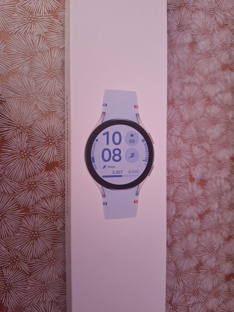 Часовник Samsung Galaxy Watch FE