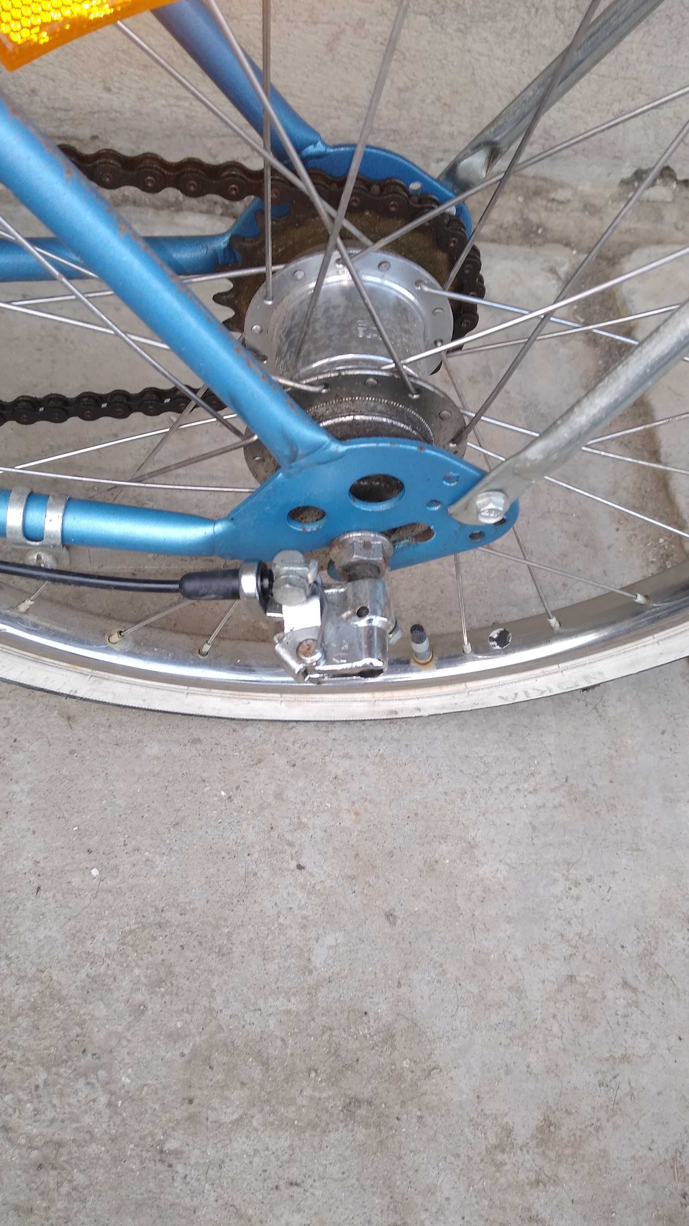 Tricicleta,bicicleta cu 3 roti