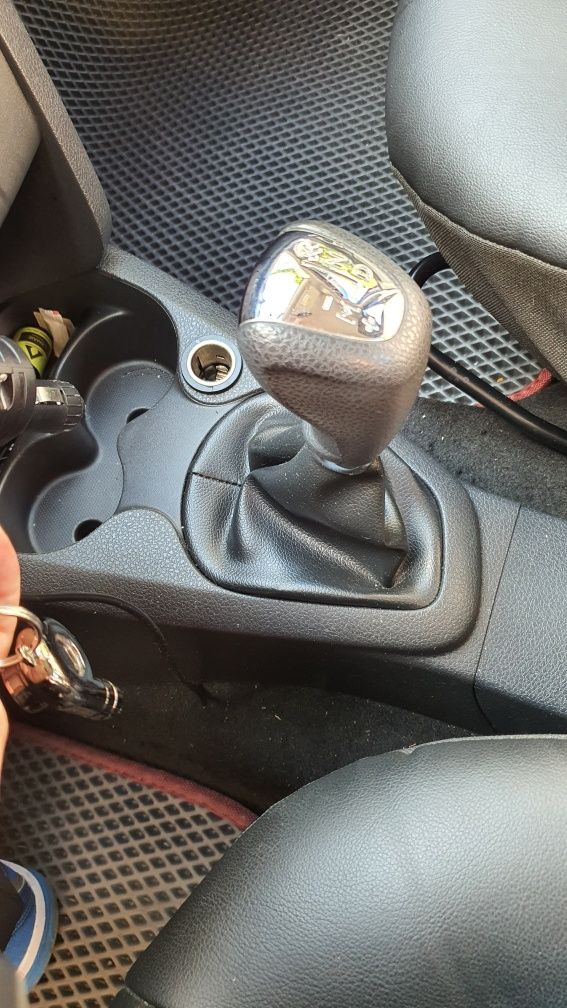 Dacia Logan, cu cutie de viteze automată