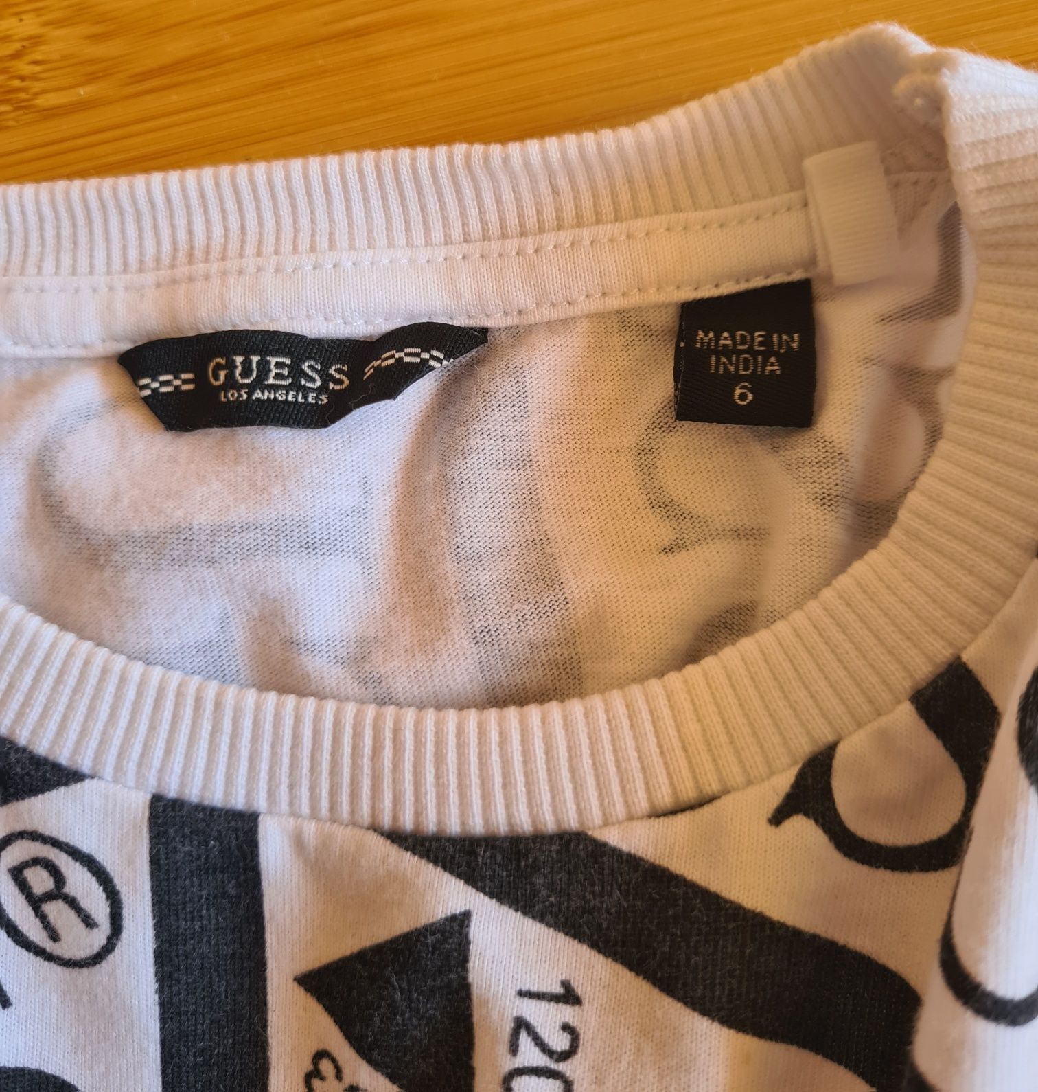 Тениска за момче Guess