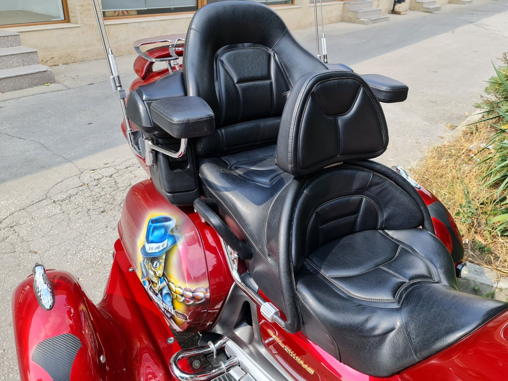 Продавам Хонда Голдуинг (Honda Gold Wing) 1800 m3-Trike внос от Белгия