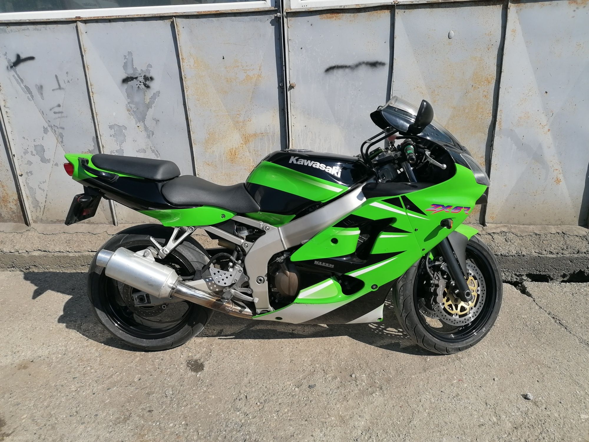 kawasaki ninja zx6r