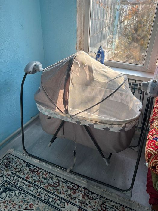 Манеж кровать, для детей от 0до 3-х лет